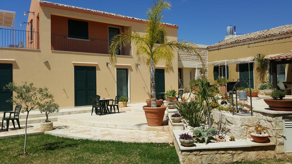 Alla Corte Di Nonna Maria Βίλα Pozzallo Εξωτερικό φωτογραφία
