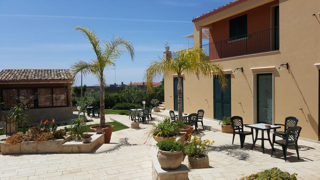 Alla Corte Di Nonna Maria Βίλα Pozzallo Εξωτερικό φωτογραφία