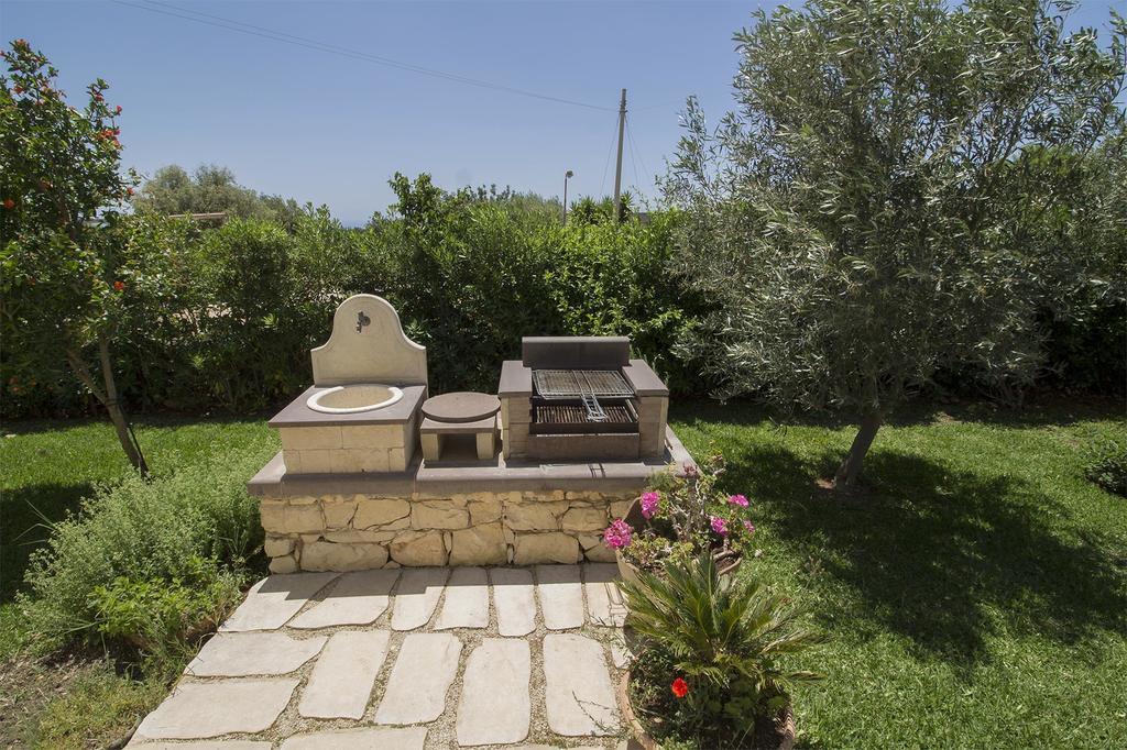 Alla Corte Di Nonna Maria Βίλα Pozzallo Εξωτερικό φωτογραφία